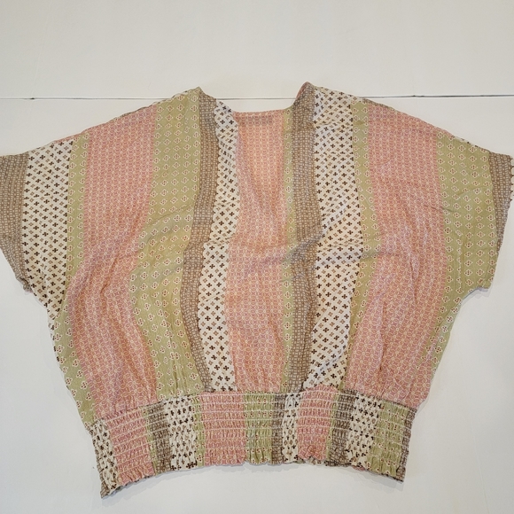 Blue B Collection Dolman Wrap Smocked Waist Crop Top Size Medium Pink Tan - Picture 12 of 13